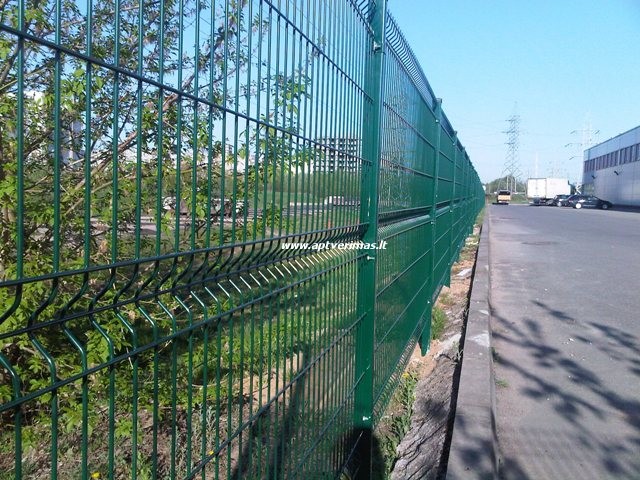 tvoros pavyzdžiai - panelinės tvoros